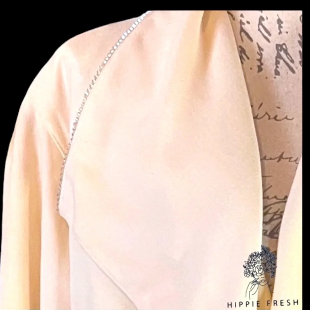 Dior reposhing this